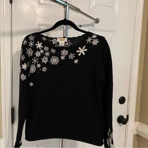 Great Holiday Sweater❄️